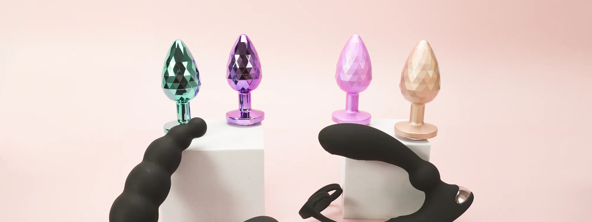 Plugs bijoux colorés et stimulateurs prostatiques en silicone