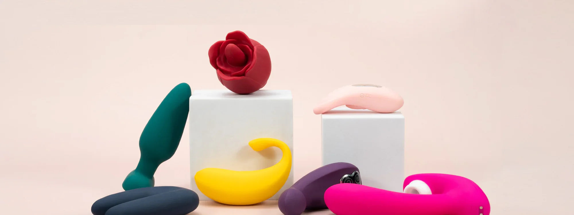 Sélection Pour Elle : rose à succion, stimulateurs clitoridiens et vibromasseurs colorés